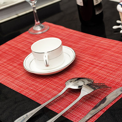 热卖 杯垫/碗垫盘垫桌垫宜家餐垫pvc黑米红蓝四色A级塑料长方形