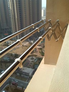 南京订做高档不锈钢伸缩晾衣架阳台外飘折叠晒衣架三杆双环加厚