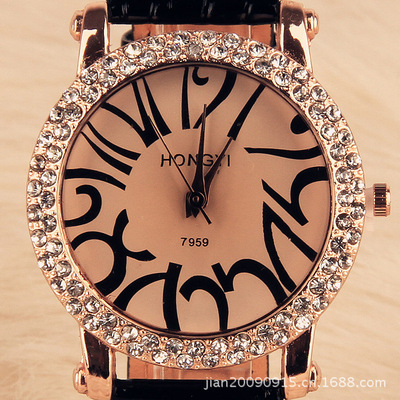 手表批发 厂家直销水钻手表 大表盘皮带女士手表 7959