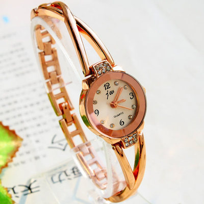 玫瑰金女款韩版手表手链水钻大方石英女式手表商务礼品手表包邮