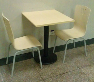 分体快餐桌椅组合 肯德基餐桌椅 食堂餐桌椅 酒店餐桌椅 快餐桌椅