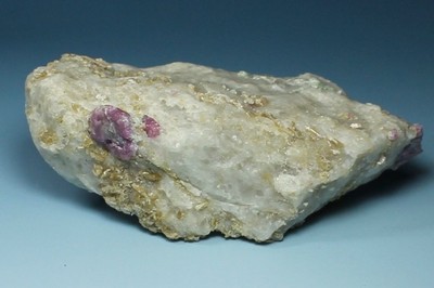 <矿晶小巫>缅甸红宝石矿物晶体标本收藏品矿物原石