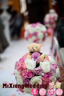 蜜熊婚礼工作室/个性婚礼/可爱小熊鲜花路引