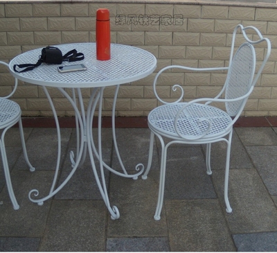 餐桌椅组合 简约现代 桌子简约 室内花园两用 浪漫温馨一桌两椅