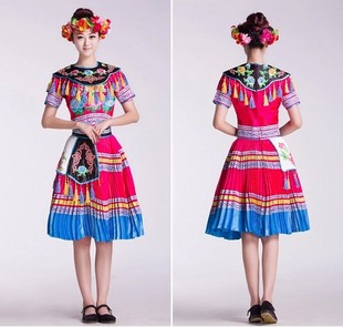 土家族舞蹈表演服装 女款 新款侗族少数民族演出服