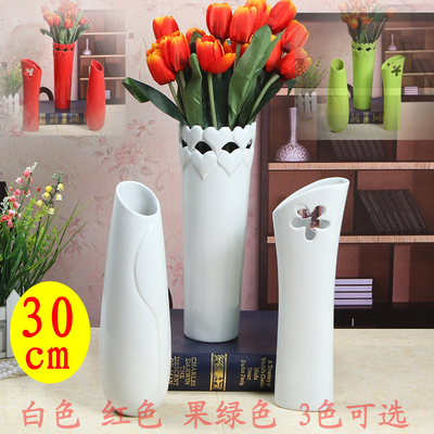 30CM简约白色陶瓷花瓶摆件 绿色欧式镂空客厅装饰 红色结婚礼品