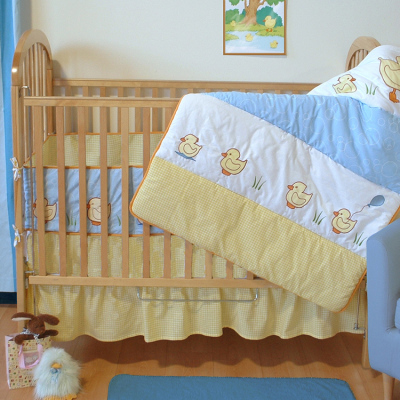 婴儿床上用品专用套件 纯棉舒适4件套被子床帏床罩床裙专柜包邮