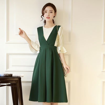 两件套2016春装新款韩版中长款时尚V领气质荷叶边褶皱背带裙打底