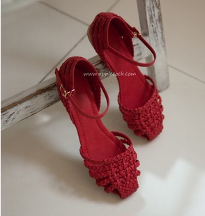 2016夏季新品韩国代购女鞋包头网状编织平跟一字扣凉鞋罗马鞋红色