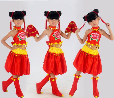 新款儿童表演服秧歌服肚兜演出服手绢舞腰鼓扇子舞蹈服民族女童红