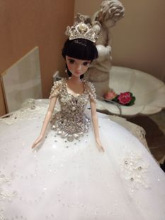 预定豪华蕾丝长拖尾款手工婚纱新娘芭比娃娃材料礼品