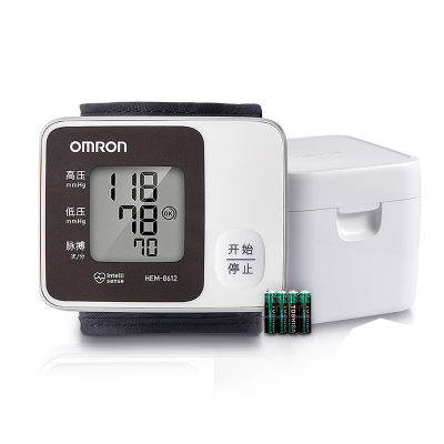 欧姆龙电子血压计HEM-8612家用手腕式血压测量仪全自动智能精准