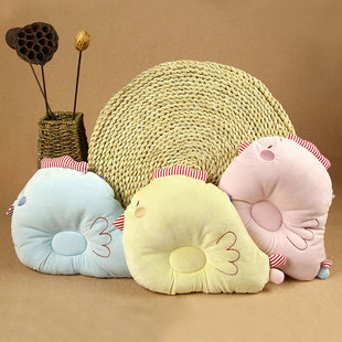 婴儿枕头宝宝婴幼儿童防偏头定型枕新生儿用品初生婴儿枕小鸡春秋