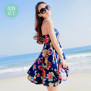 度假女王韩版女装修身显瘦印花吊带连衣裙波西米亚沙滩短裙