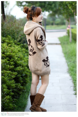 2015孕妇装 冬装韩版可爱米奇连帽毛衣 加厚外套大衣孕妇装开衫