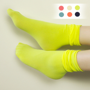 人气新款 天鹅绒堆堆袜 时尚个性女袜 均码薄款 中筒 6色可选
