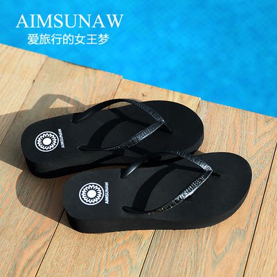 AIMSUNAW新款凉女式坡跟松糕拖鞋防滑沙滩鞋厚底高跟人字拖鞋黑色