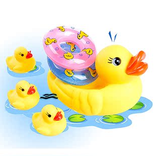妈咪宝宝游戏互动神器 戏水玩具大号带游泳圈会叫的小鸭子 6件套