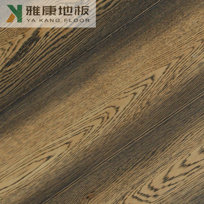 日月争辉：三层实木复合地板环保橡木地热专用厂家直销天天特价