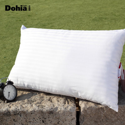 多喜爱家纺 单人枕头纤维枕芯 缎条面料枕头舒适透气枕名爵宜眠枕