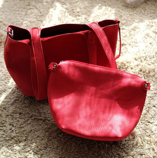 欧美风H家红色黑色两色菜篮子软皮手提字母两件套中型手提包手包