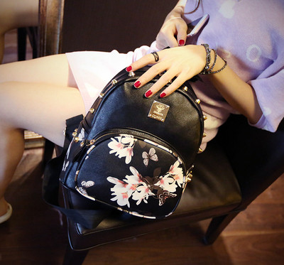 2015新款韩版双肩包女时尚铆钉迷你小背包休闲旅行学院风女包双背