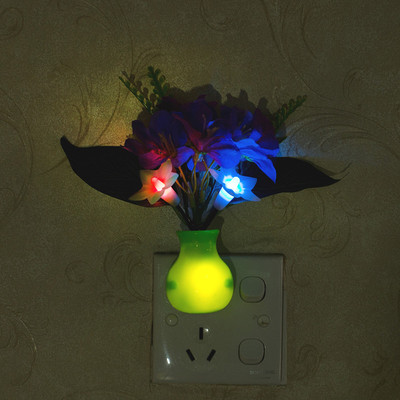 感光LED小夜灯床头婴儿喂奶夜灯儿童灯卧室灯灯三头创意蘑菇壁灯