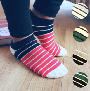 韩国新款夏季潮男袜撞色条纹优质简约时尚纯棉感男士船袜