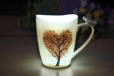 韩式月牙骨瓷蝴蝶杯 创意时尚女孩办公室马克杯陶瓷杯