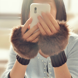 韩国手套女冬季露指保暖可爱加厚毛线针织手臂套皮草毛绒半指手套