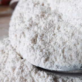 2015新特价全麦面粉农家自产馒头面粉含麦麸2.5kg无添加包子面包