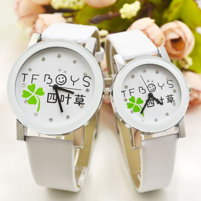 韩国四叶草时尚男女学生手表石英皮带情侣表 TFBOYS手表包邮