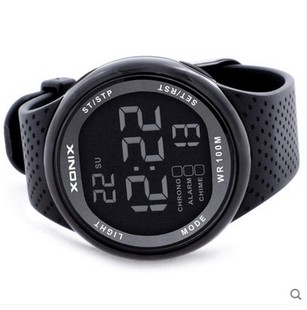 XONIX精准时尚商务大数字多功能LED防水游泳户外运动男士电子手表