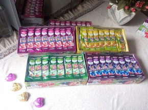 1盒70支包邮 果味酸奶棒棒糖 童年回忆 菠萝蓝莓盒装零食礼包批发