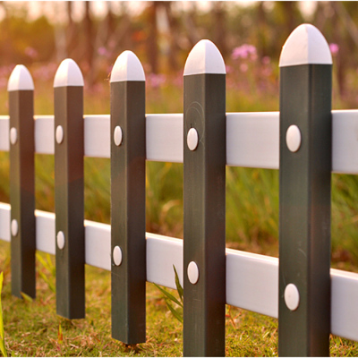 包送立柱 PVC草坪护栏价塑钢护栏 围栏栅栏庭院花园护栏围栏一米