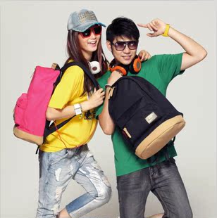 2015新款韩版纯色双肩背包男女中学生背包书包帆布背包旅行包邮