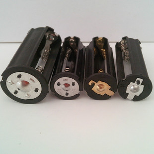 3节7号5号电池架三节AAA串联电池仓盒LED强光手电筒远射变焦充电