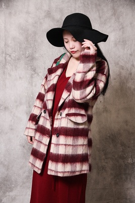 冬季新款女装韩国复古街头双排扣西装领大衣红色格子瑞丽毛呢外套