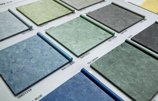 塑料地板PVC地板革地胶pvc卷材LG优净同质透心2mm韩国进口地板