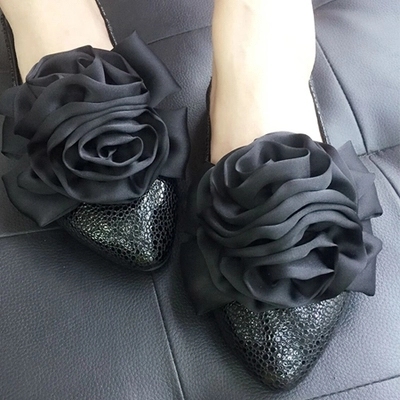 2015甜美玫瑰花朵尖头真皮平底鞋韩版女单鞋平跟舒适女鞋春鞋瓢鞋