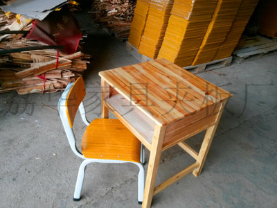 实木课桌椅 实木台 厂家直销 批发课桌椅