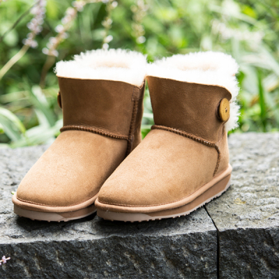 澳洲雪地靴女短筒真皮防滑保暖纯羊毛女鞋冬季加厚羊皮毛一体短靴