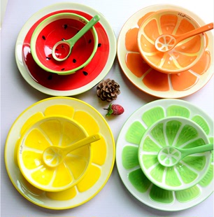 可爱水果碗西瓜米饭碗盘勺子三件套日式瓷器餐具套装陶瓷餐具精品