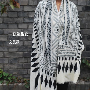 2015韩版新款秋冬季女款超大超长披肩空调室内围巾黑白薄款多功能