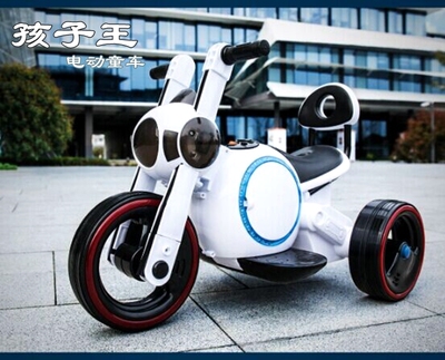 新款儿童电动摩托车男女宝宝2-8岁三轮童车可坐充电脚踏电瓶车