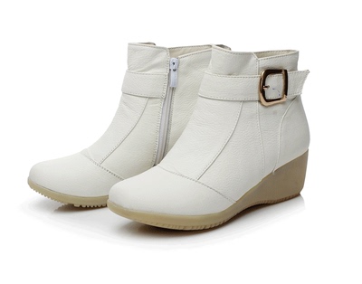 2015冬季女棉靴护士鞋坡跟平底妈妈鞋保暖真皮棉鞋牛筋底防滑女鞋