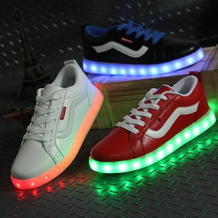 冬季七彩夜光鞋情侣发光鞋男女学生同款板鞋USB充电LED灯光荧光鞋
