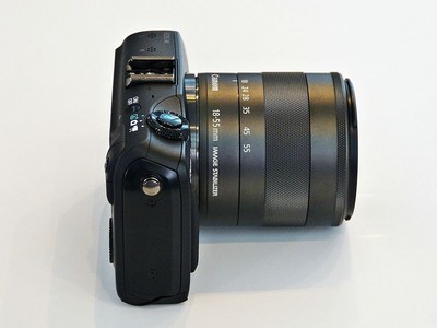 佳能（Canon）EOS M3（EF-M 18-55mm f/3.5-5.6 IS STM）