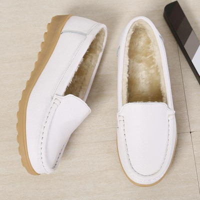 白色护士鞋棉鞋冬季真皮加绒牛筋底坡跟厚底防滑特大码妈妈鞋保暖