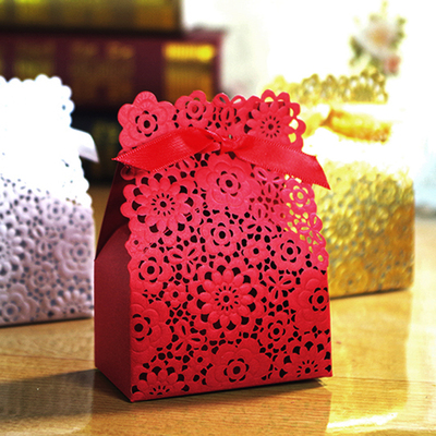 欧式结婚庆用品喜糖盒子 婚礼批发镂空糖果盒个性创意红色喜糖袋